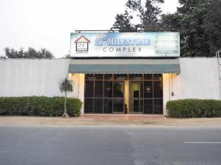 21 Milestone Hotel & Resort 뉴델리 외부 사진